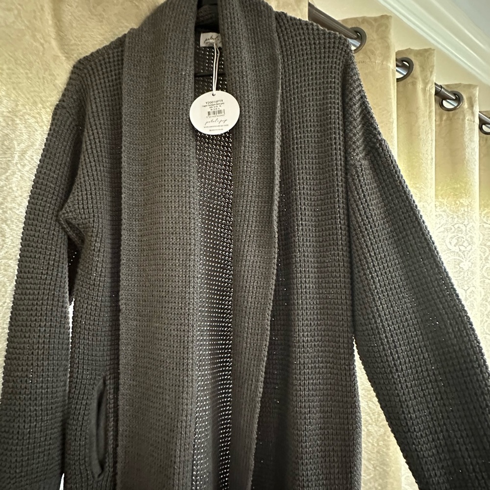 NWT Petal & Pup Lagos cardigan- Grey.